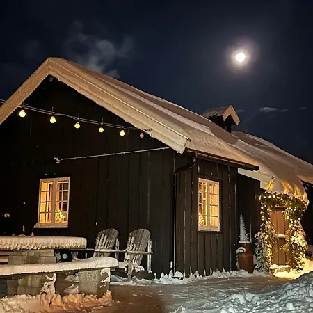 In - Rural Charm And Close To Downtown Orje