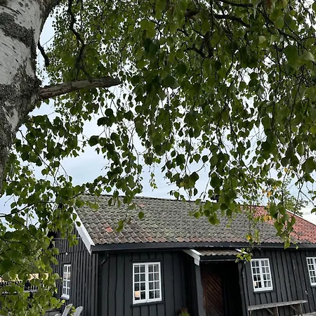 Holiday home In - Rural Charm And Close To Downtown *